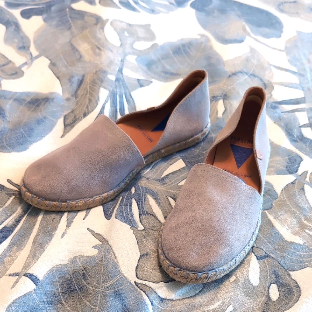 VERBENAS Gray Suede Espadrille Flats
